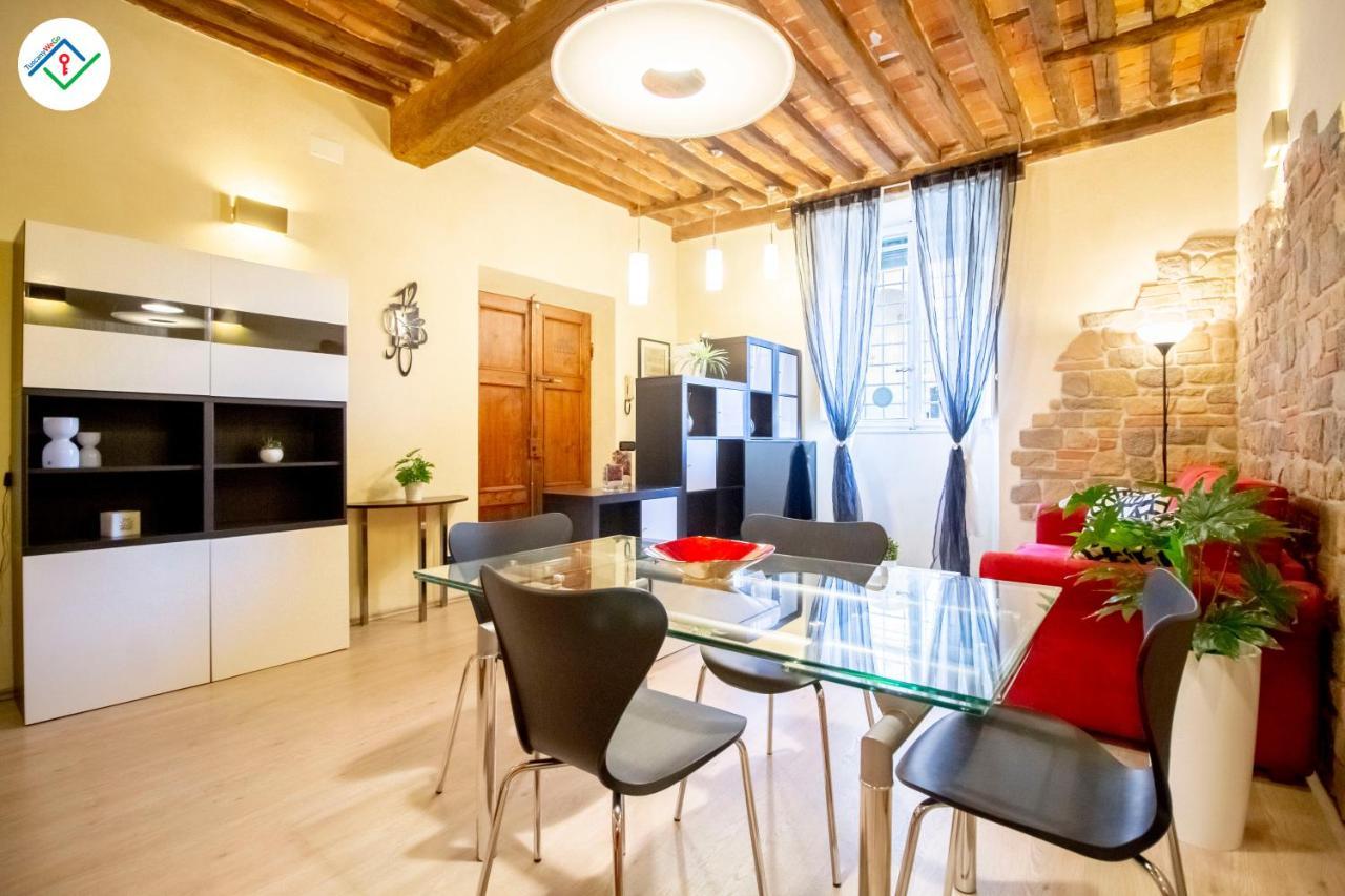 Antica Piazza Apartment By Tuscanywego Lucca Exterior photo