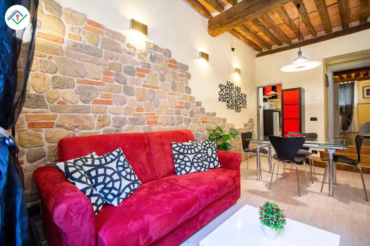 Antica Piazza Apartment By Tuscanywego Lucca Exterior photo