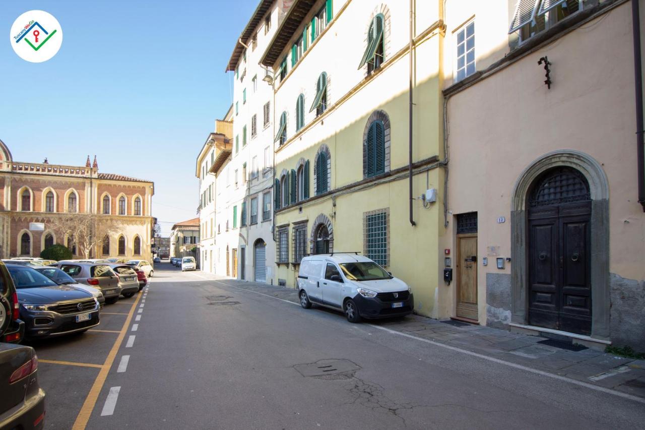 Antica Piazza Apartment By Tuscanywego Lucca Exterior photo